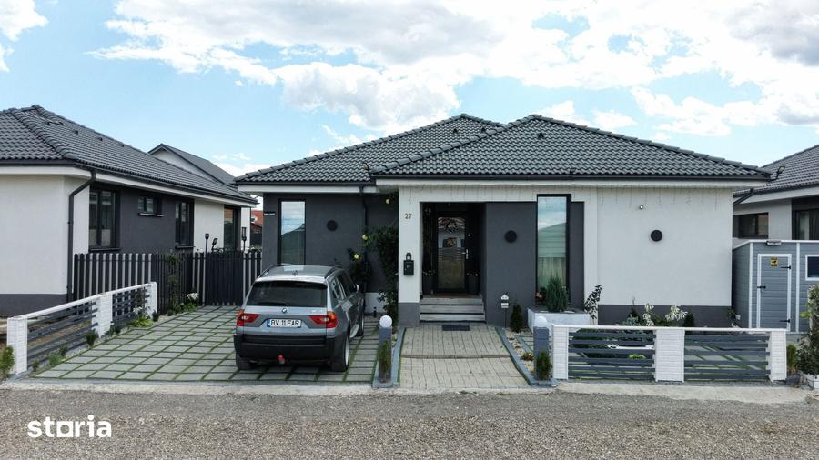 Casa/Vila cu 4 camere de vanzare - Izvor - 3