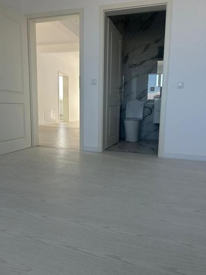 Casă cu 3 camere în Sântandrei