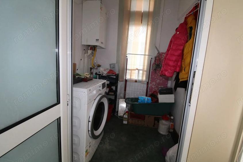 Spațiu comercial, de 75 mp, în Central