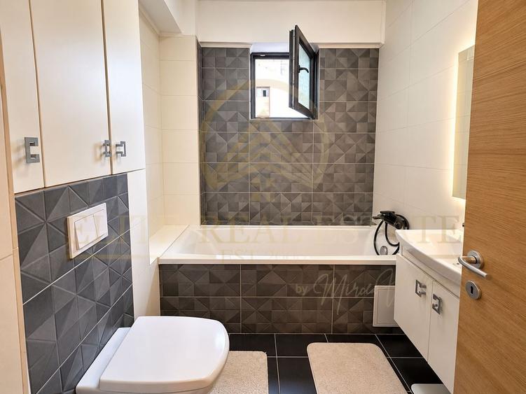 Apartament cu 3 camere decomandat, mobilat în Tomis Plus
