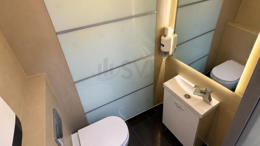 Apartament cu 3 camere decomandat în Herăstrău