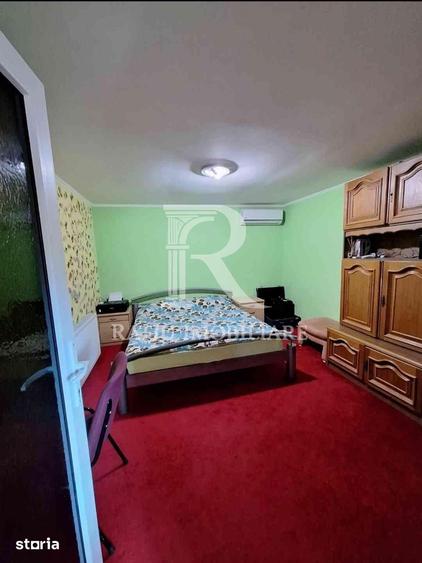Casă cu 6 camere cu Teren 1200 Mp în Chișlaz