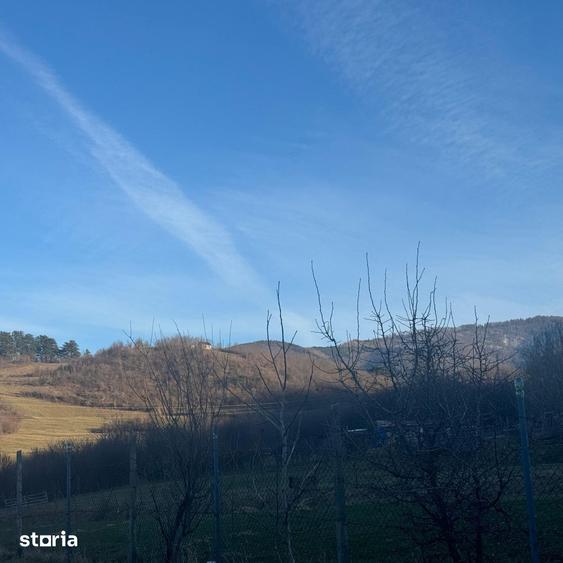 Teren de 1046 mp, în Rășinari