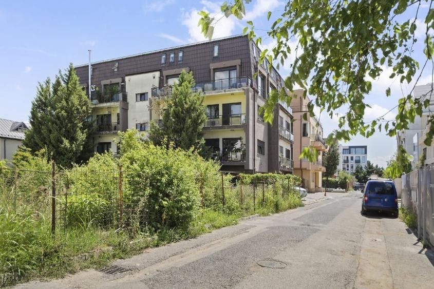 Iancu Nicolae, 3 camere, mobilat & utilat nou, 2 parcari, 2 bai, retras, padure - 14