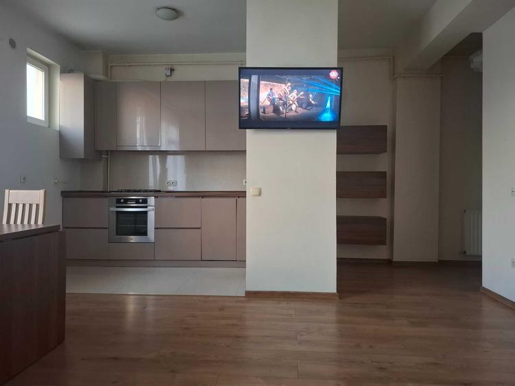 Apartament cu 2 camere decomandat în Turnișor
