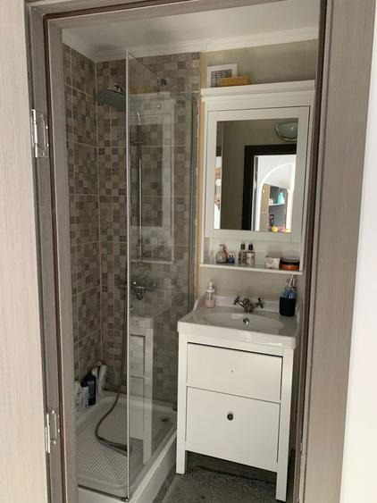 Apartament cu 3 camere decomandat în Lacul Morii