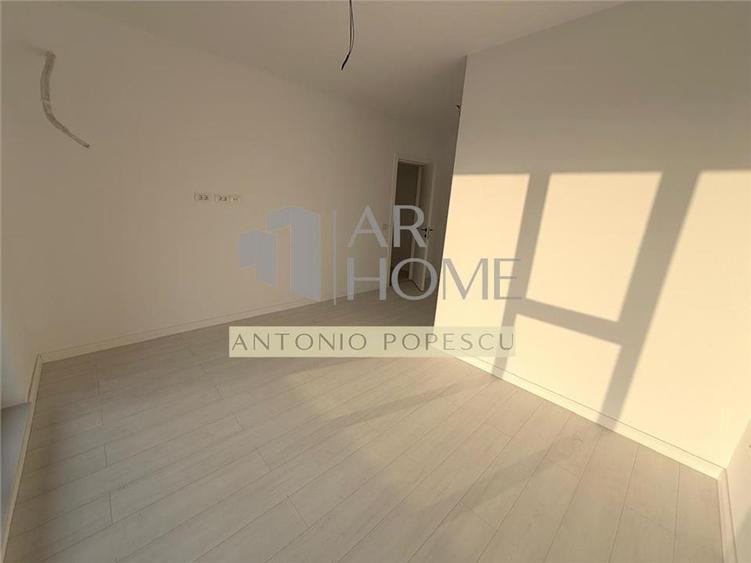 Apartament cu 3 camere decomandat în Albert