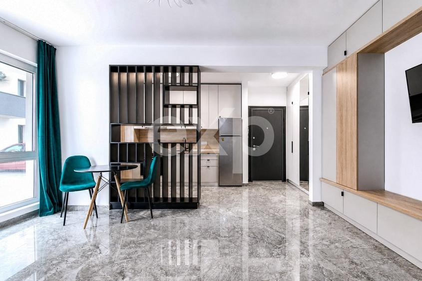 Apartament cu 2 camere semidecomandat în Giroc