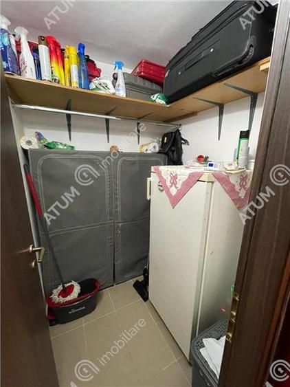 Apartament cu 3 camere decomandat, mobilat în Turnișor