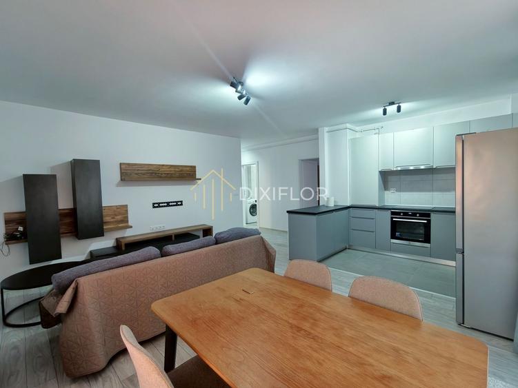 Apartament cu 3 camere decomandat, mobilat în Libertății