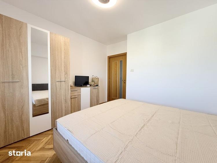 Apartament cu 4 camere decomandat în Tomis II