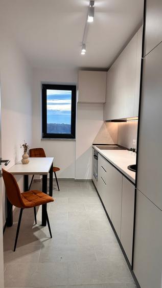 Apartament cu 3 camere decomandat în Nord
