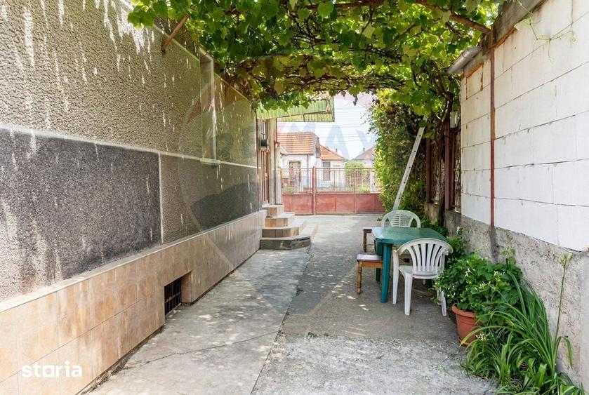 Casă cu 4 camere cu Teren 333 Mp în Mihai Viteazu