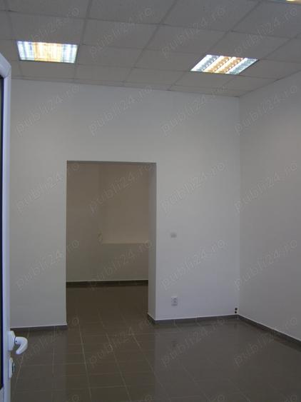 Spațiu comercial, de 27 mp, în Central