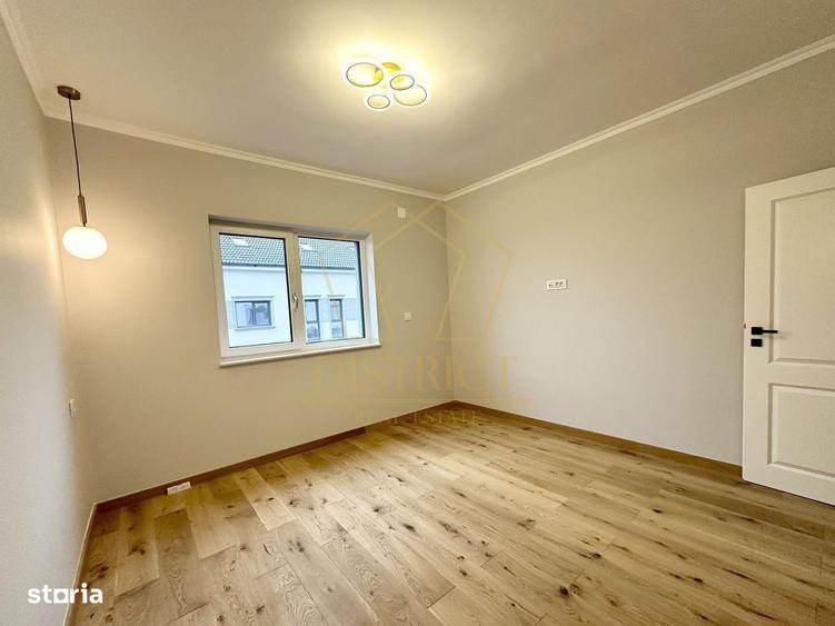 Casă cu 4 camere cu Teren 250 Mp în Săcălaz