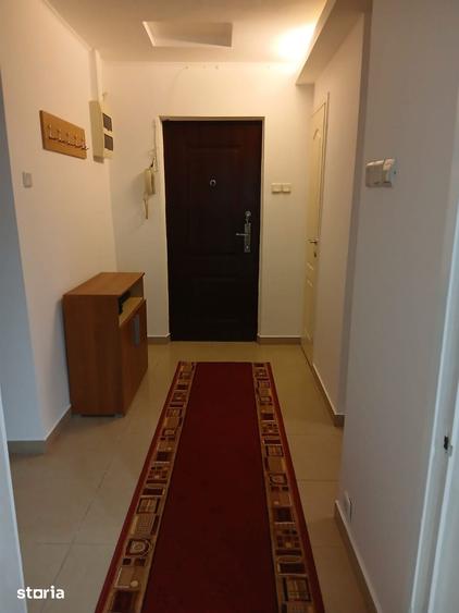 Apartament cu 3 camere decomandat în 13 Septembrie