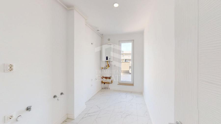 Penthouse cu 3 camere decomandat în Ștefăneștii de Jos