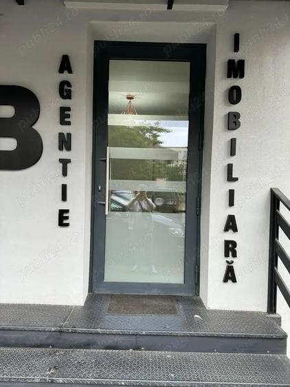 Spațiu comercial, de 290 mp, în Ultracentral
