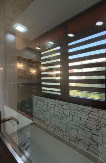 Apartament cu 3 camere decomandat în Giurgiului