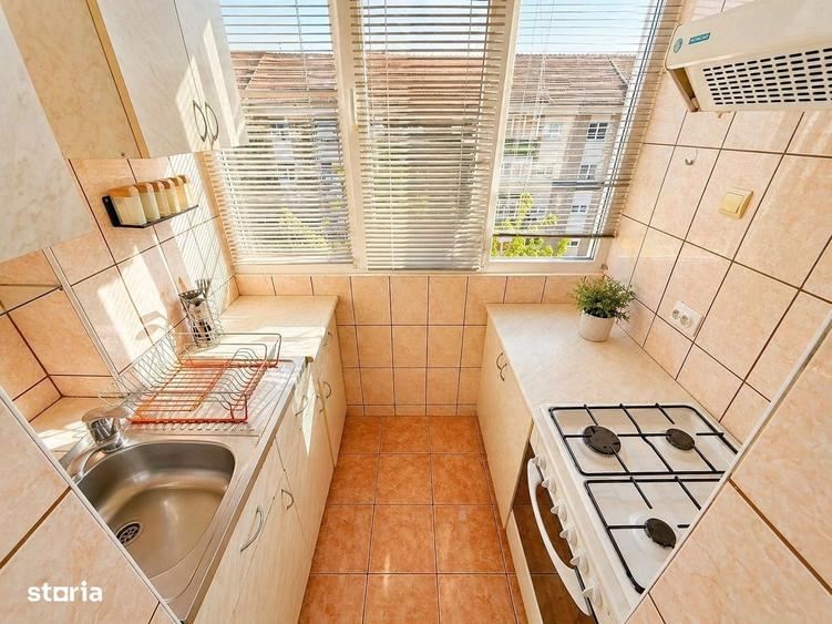 Pb cu 2 camere - Etajul 4 - Zona strazii Sovata - Decebal - IMOBIHOR - 3