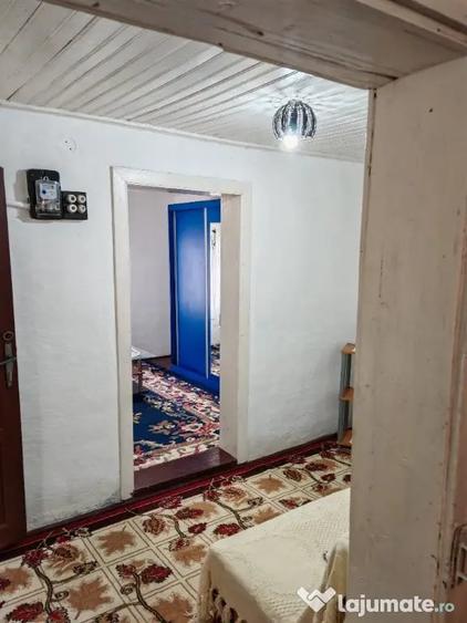 Casă cu 3 camere cu Teren 700 Mp în Lanurile