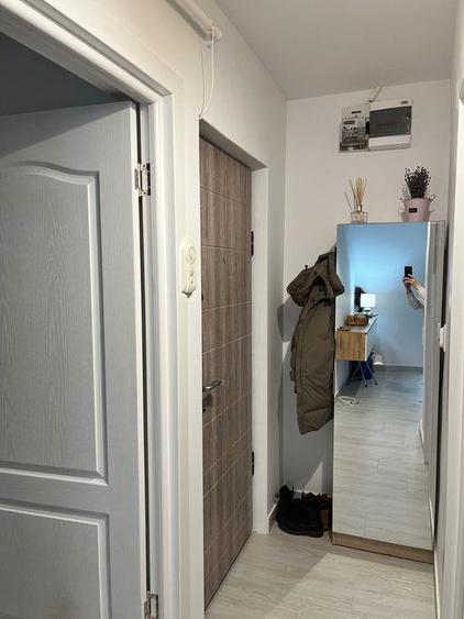 Apartament cu 2 camere semidecomandat în Nicolina