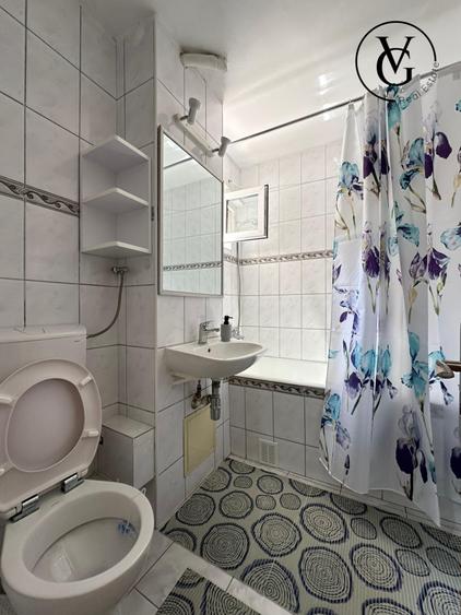 Apartament cu 3 camere decomandat, mobilat în Tomis Nord