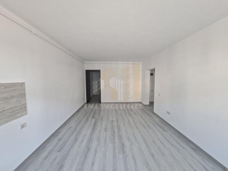 Apartament cu 2 camere semidecomandat în Sânpetru