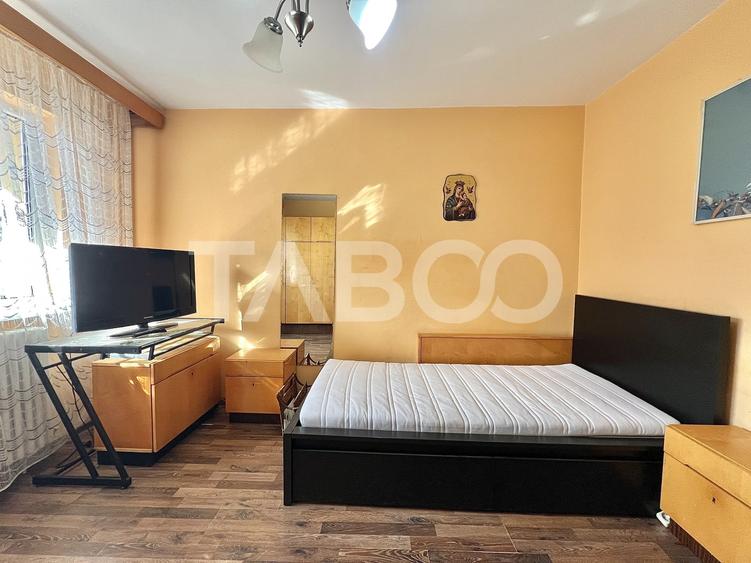 Apartament cu 3 camere decomandat, mobilat în Mănăștur