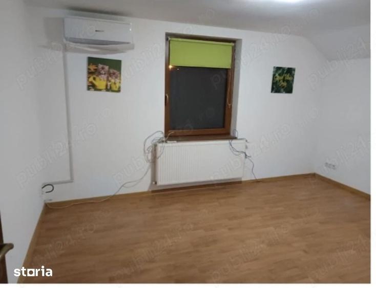 Spațiu comercial, de 25 mp, în Iosia