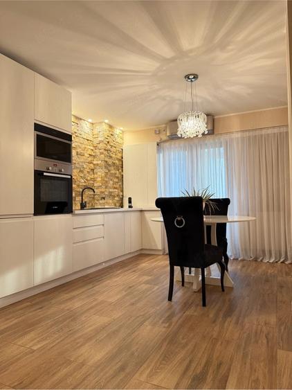Apartament cu 2 camere decomandat în Faleza Nord