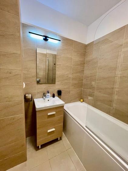 Apartament cu 2 camere nedecomandat în Mihai Bravu