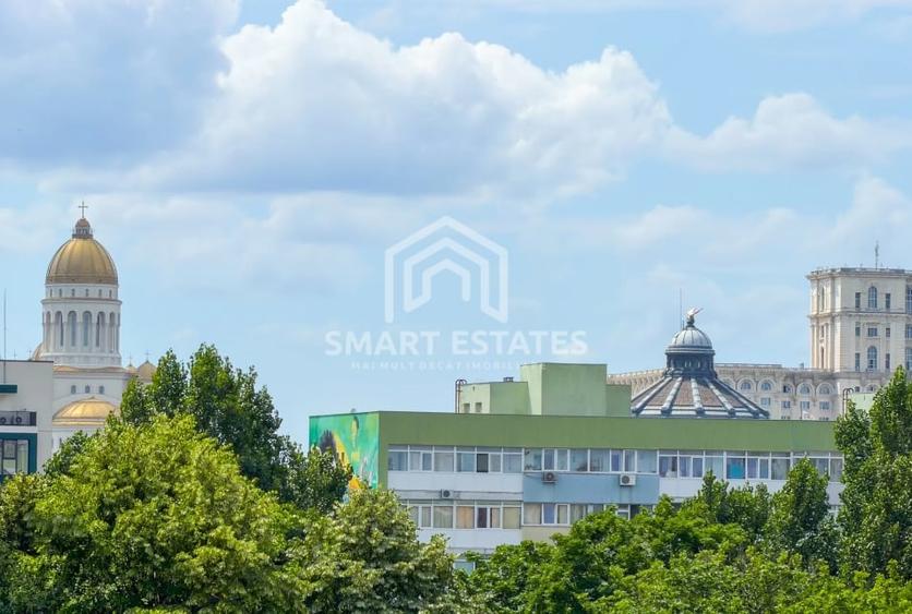 Penthouse cu 5 camere decomandat în Timpuri Noi