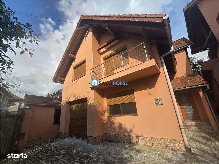 Casă cu 4 camere în Central