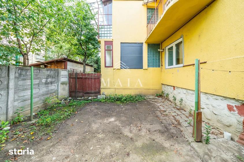 Casă cu 3 camere cu Canalizare în Sub Arini