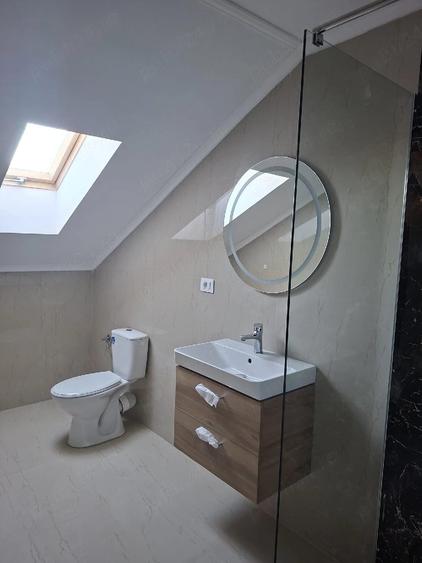 Casă cu 5 camere cu Teren 700 Mp în Dealuri Oradea