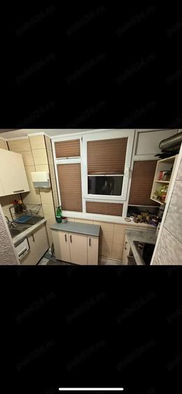 Apartament cu 4 camere decomandat în Basarabia