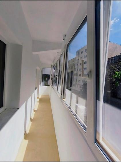 Apartament cu 4 camere decomandat, mobilat în Universitate