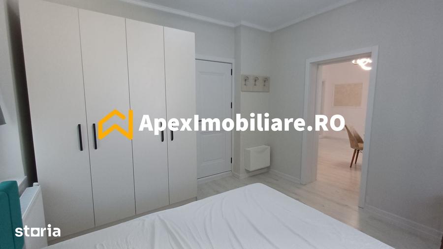 Apartament cu 3 camere semidecomandat în Ștefan cel Mare