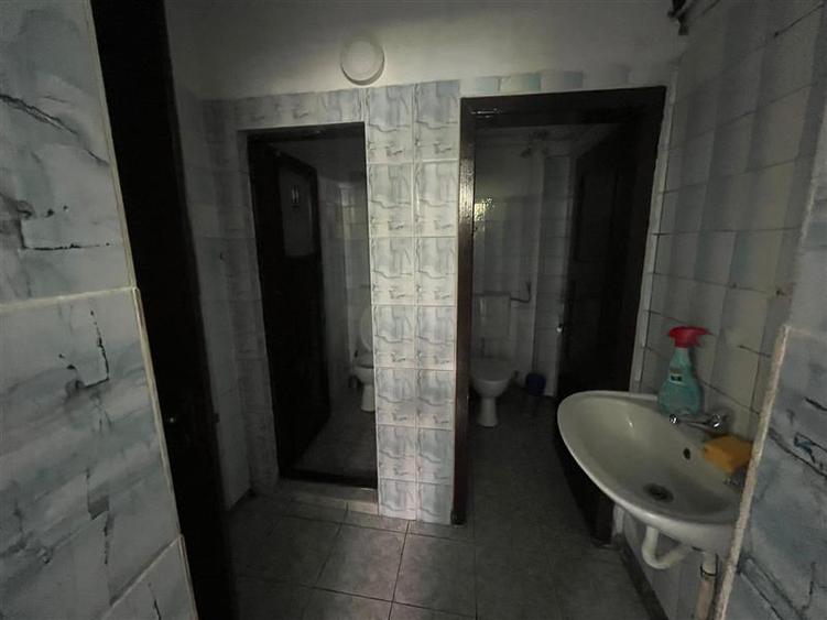 Spațiu comercial, de 120 mp, în Aleea Carpați