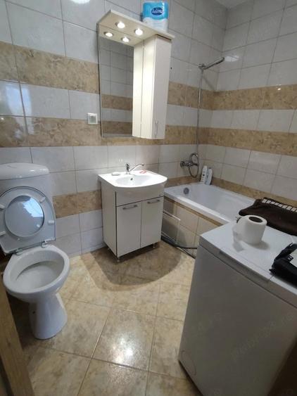 Apartament cu 2 camere semidecomandat în Florești