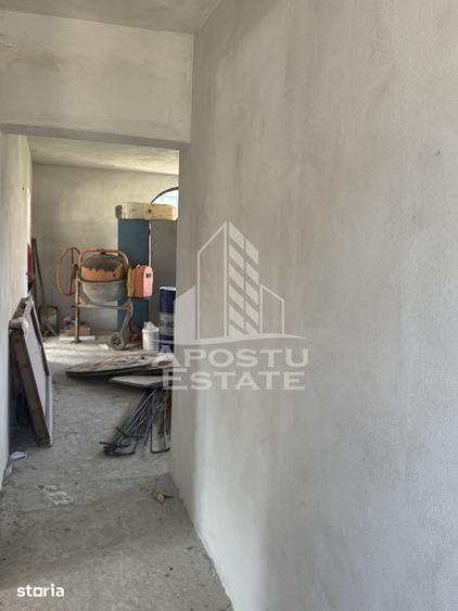 Casă cu 5 camere cu Teren 500 Mp în Recaș