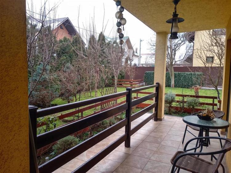 Casă individuală cu 5 camere cu Garaj în Sfântu Ilie