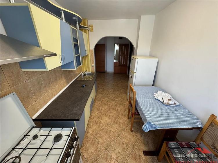 Apartament cu 2 camere decomandat în Ultracentral