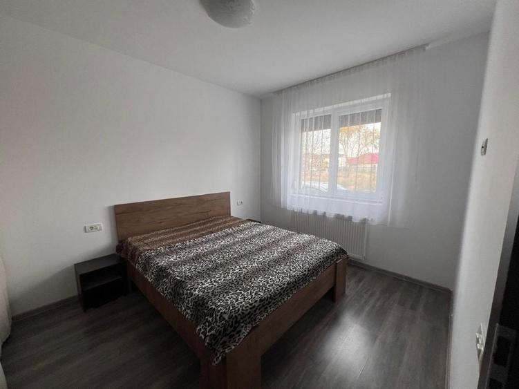 Apartament cu 2 camere decomandat în Giroc
