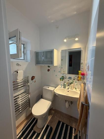 Apartament cu 3 camere decomandat în P-ța Muncii