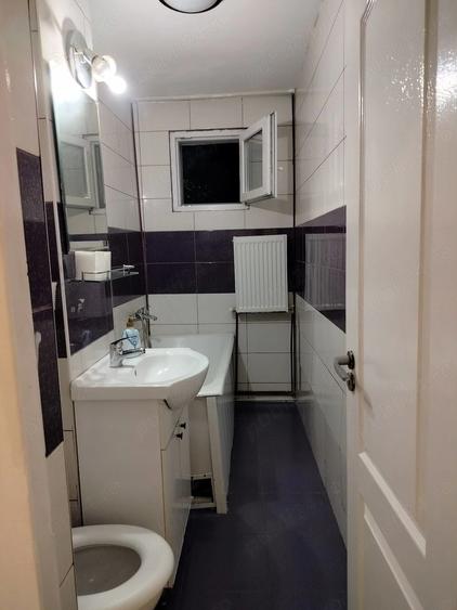 Apartament cu 2 camere semidecomandat în Moroasa 2