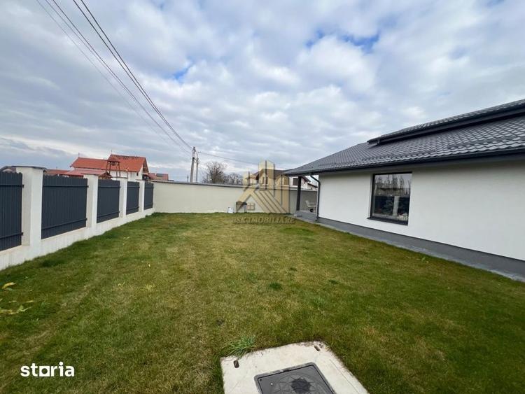 Casă cu 4 camere cu Teren 440 Mp în Central