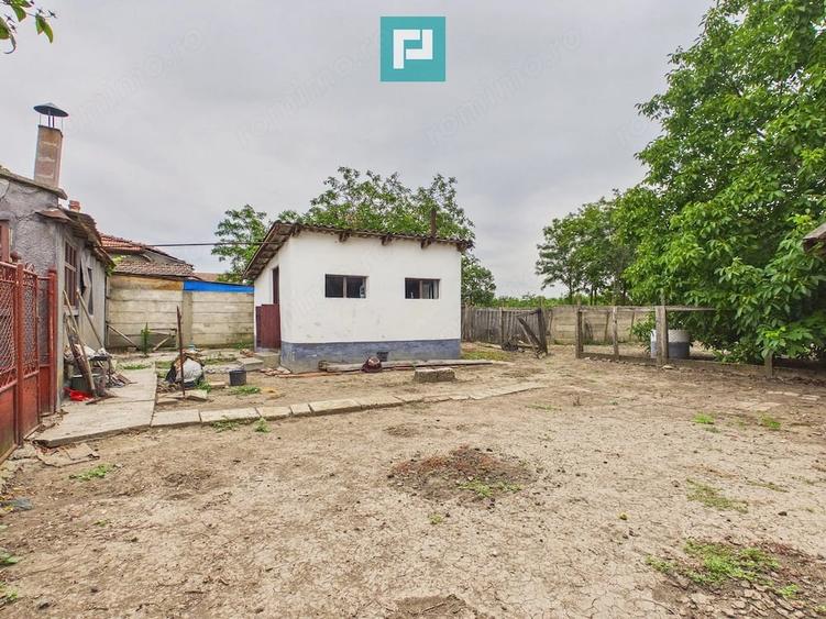 Casă cu 4 camere cu Teren 720 Mp în Dorobanți