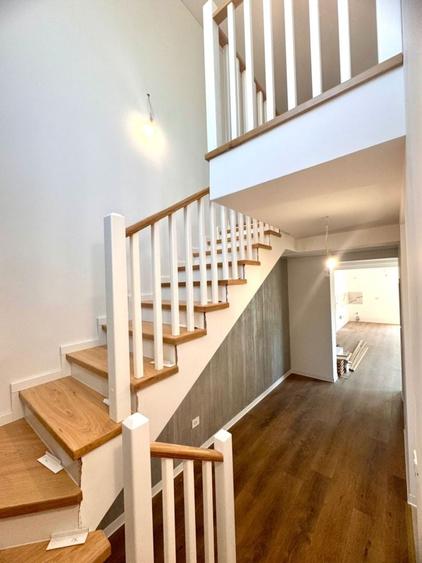 Duplex cu 4 camere cu Canalizare în Săcălaz